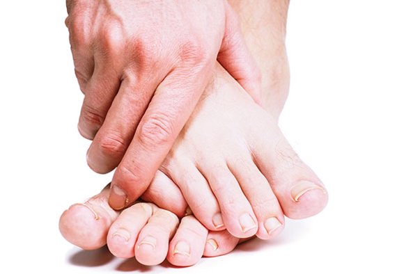 むずむず脚症候群と類似している病気とは？混同に気を付ける！